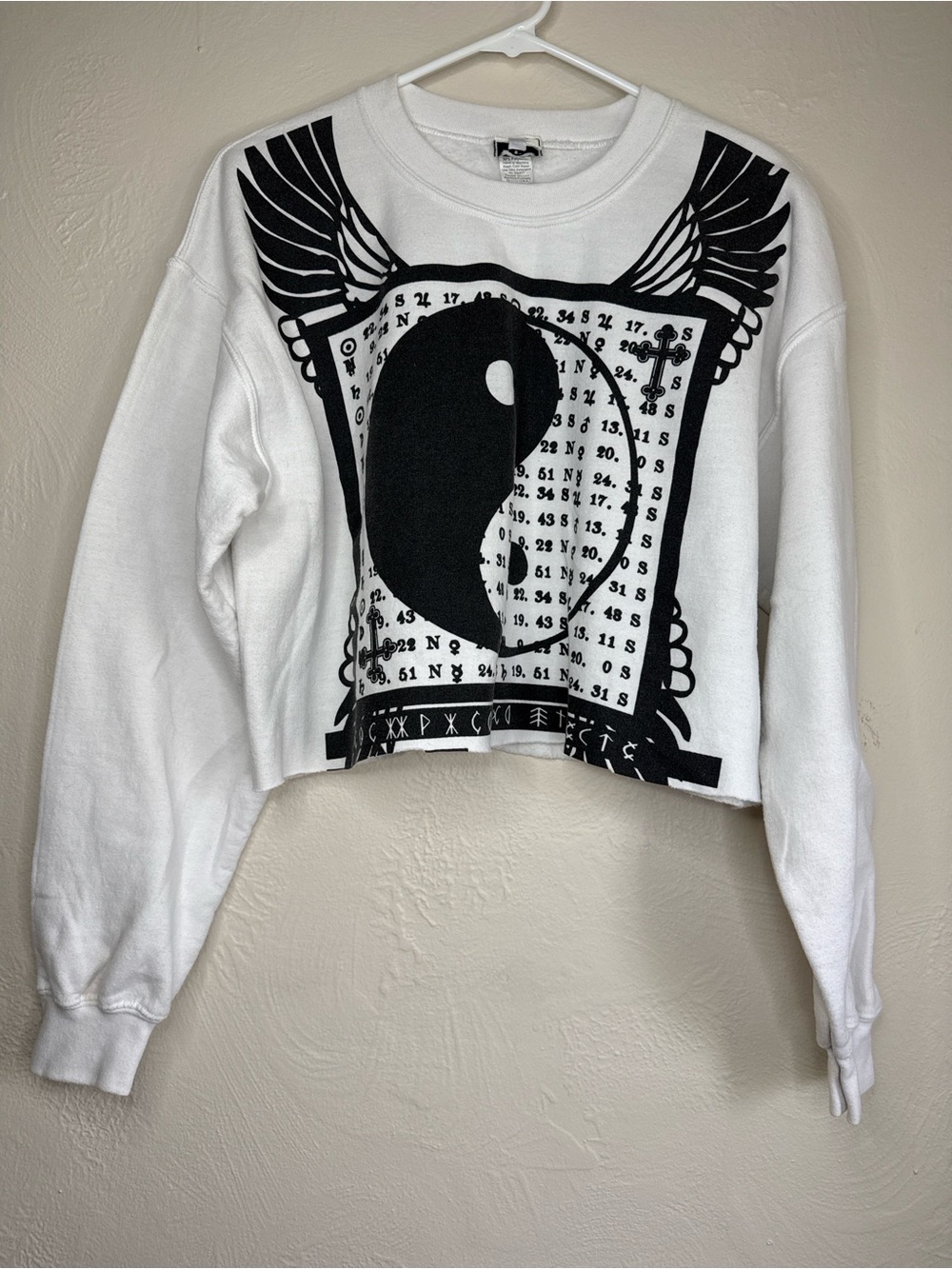 Civil Clothing White Graphic Cropped Sweatshirt Medium